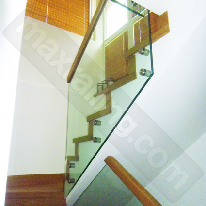 Парапет за стълби София