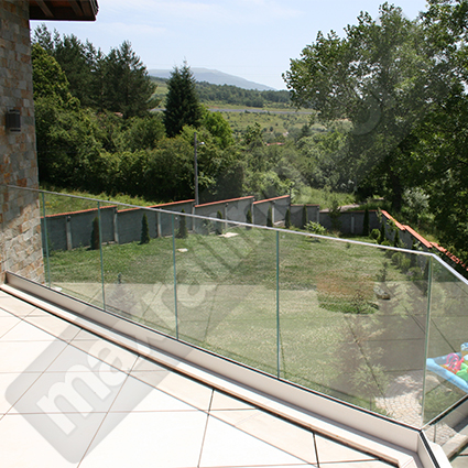 Парапет за тераси и стълби Перник